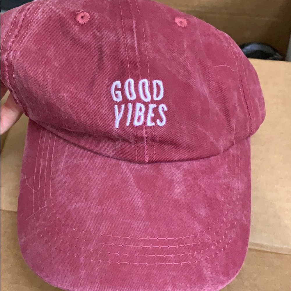 Vivian Roe Cap